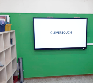 Instalación monitor clevertouch en escuela