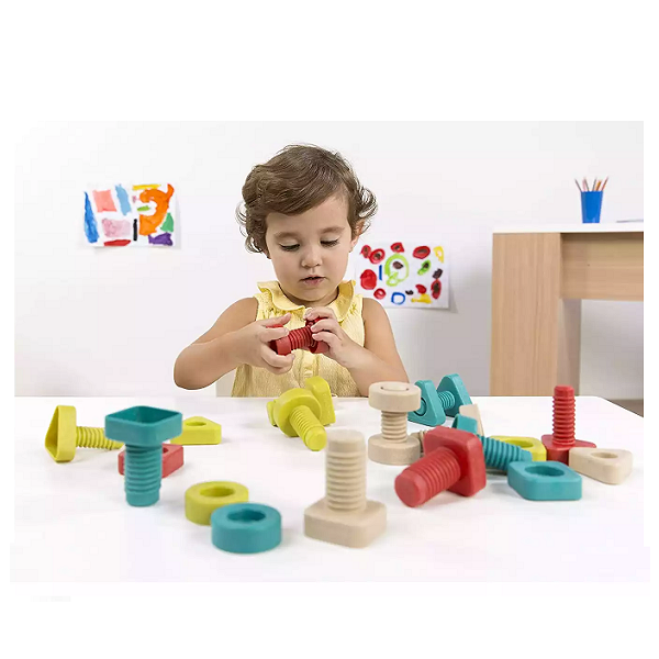 Activity eco nuts & bolts