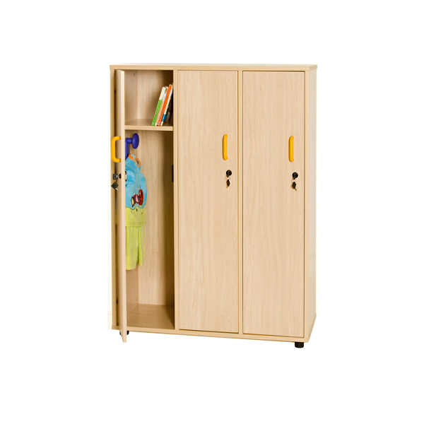Taquilla faig 3 nens/es amb clau 135 cm alt