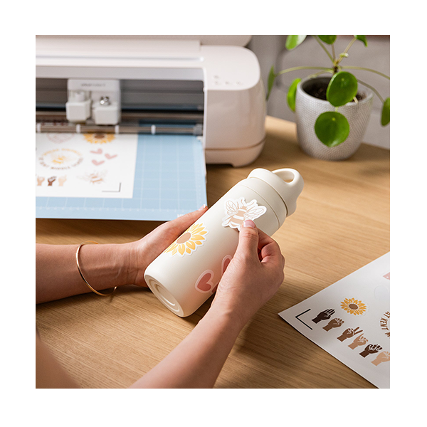 Lot Cricut Explore 4 + materials