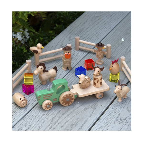 Lot de granja de fusta