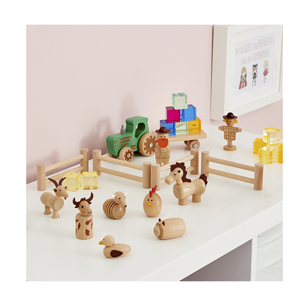 Lot de granja de fusta