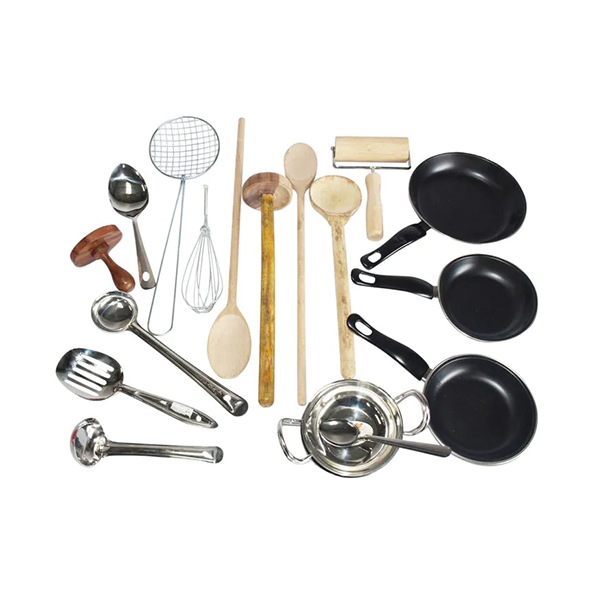 Lot de 21 estris de cuina