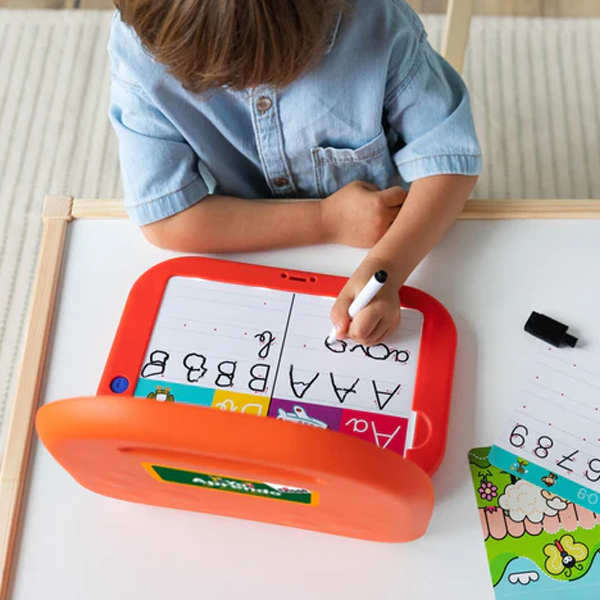 Yo aprendo a escribir / Jo aprenc a escriure